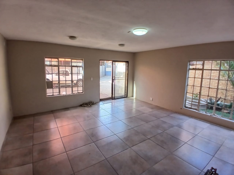 4 Bedroom Property for Sale in Bodorp North West